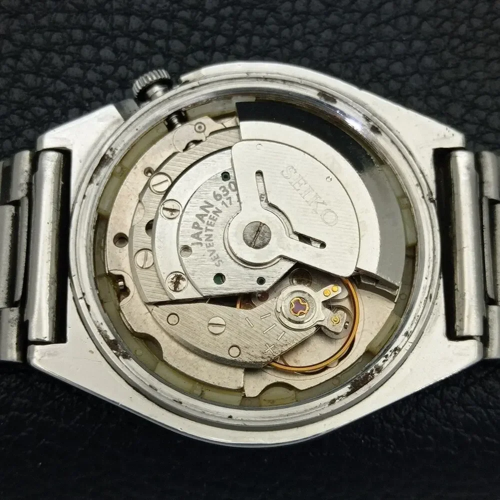 Vintage 1974 Disney Seiko Automatic Mens Silver Watch W/daydate & Mickey accents - Picture 10 of 10